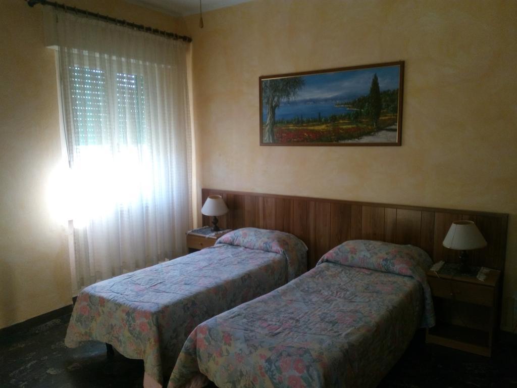 Hotel Lea Grosseto Zimmer foto